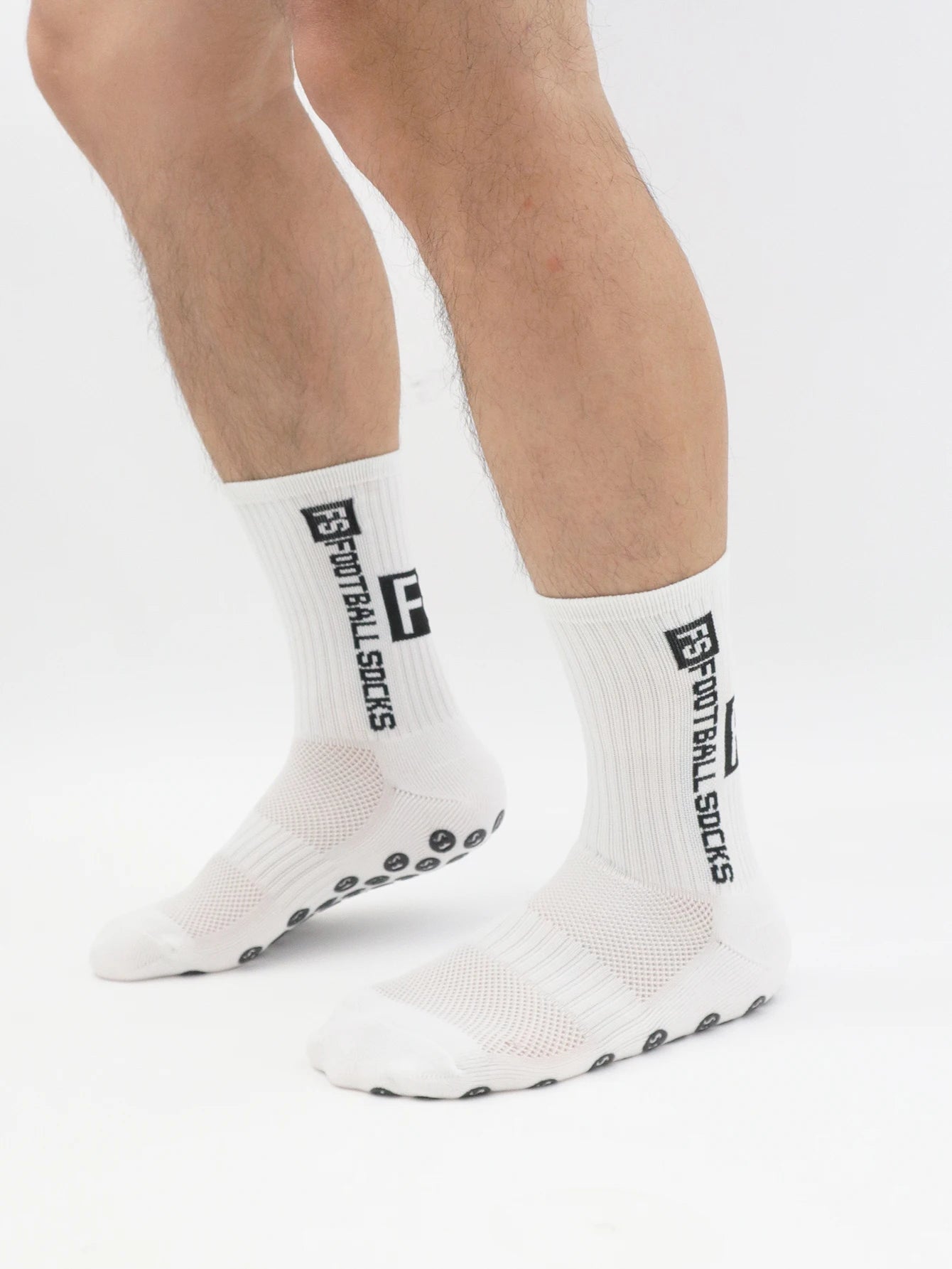 4 Pairs Men's Soccer Socks Anti Slip Non-Slip Gripper Pads for Football Basketball Sports With Grippers Socks