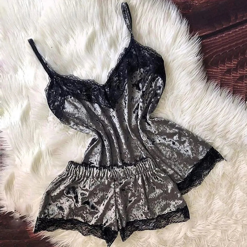 Summer Pyjamas Women Velvet Bow Sleepwear Sleeveless Strap Nightwear Lace Trim Cami Top Pajama Sets Femme Sexy Lingerie