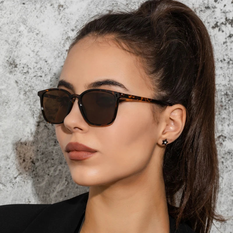 Square Small Sunglasses Women Rectangle Frame Purple Colorful Sun Glasses Female Oculos Y2K Retro Gradient Hip Hop Shades UV400