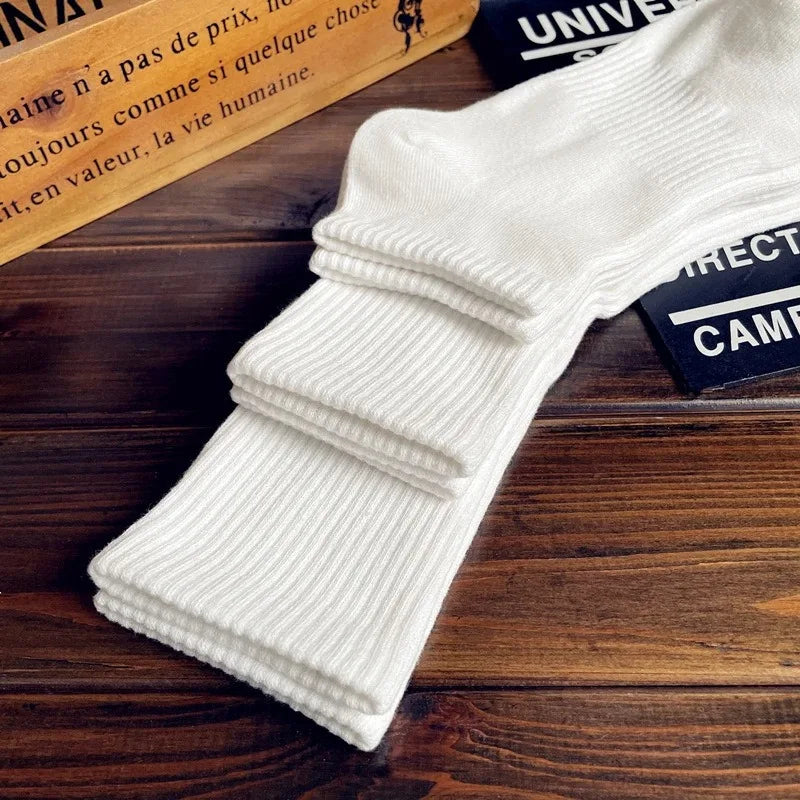 100 Cotton Xinjiang Socks for Men Women Unisex Sports Socks Black White Solid Color Anti Odor Short Socks for All Seasons Couple
