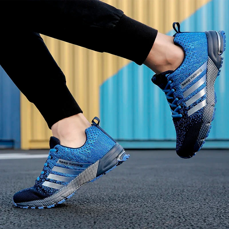 New men's and women's flying mesh surface spring summer breathable casual sports shoes flat vulcanized couple running big size48
