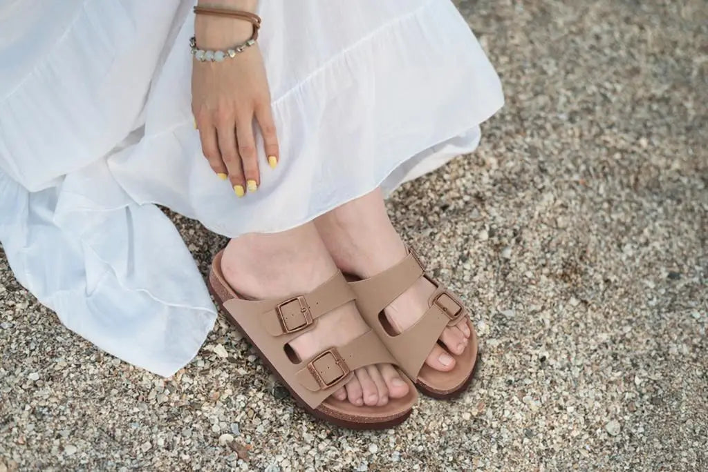 Bebealy Women's Cork Footbed Slide Men Sandal Summer Outdoor Sandals With Adjustable Buckle Beach Sandals Vacation Pool Sandals