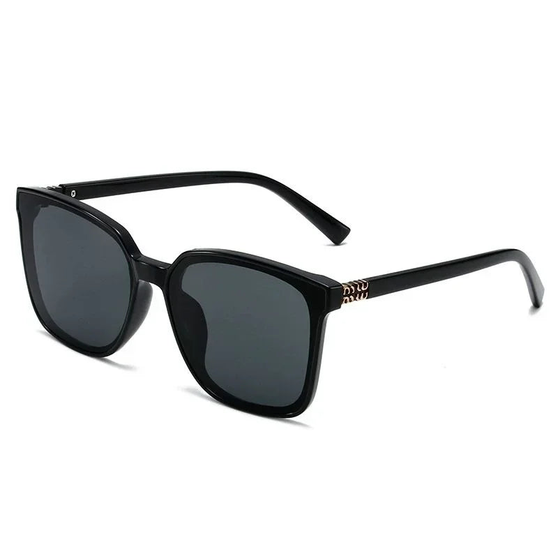 New style temple letter large frame square thin frame high-end sunglasses for women DS-8162