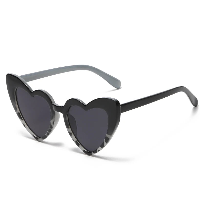 Heart Shaped Sunglasses Women Cat Eye Female Sun Glasses Luxury Brand Retro Love Black Red Eyewear Men Oversize Shade