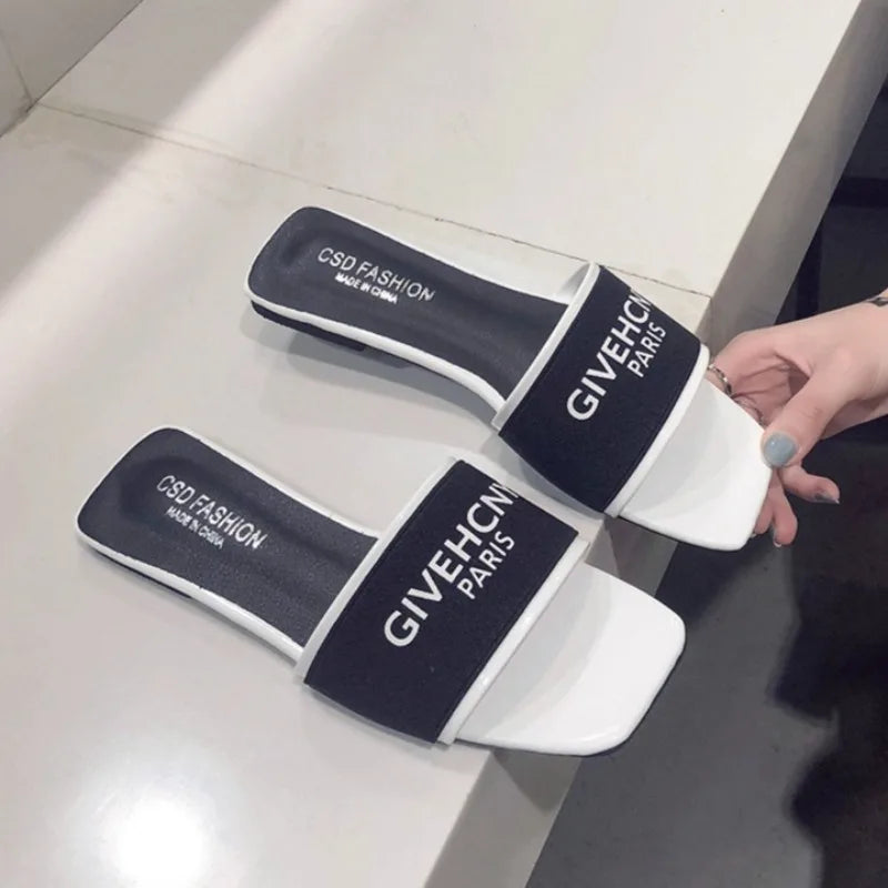 Luxury Design Women's Summer Letter Flat Heel Slippers 2024 Outdoor Trendy Ladies Sandals Female Beach Slippers