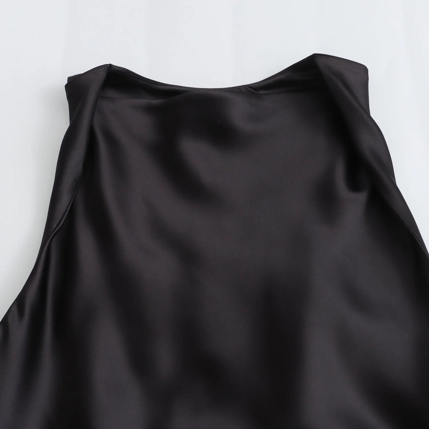 XNWMNZ 2024 Women's Fashion Satin Midi Dress Women High Street O Neck twisted armholes Waist Gathered Fit female Midi Dresses