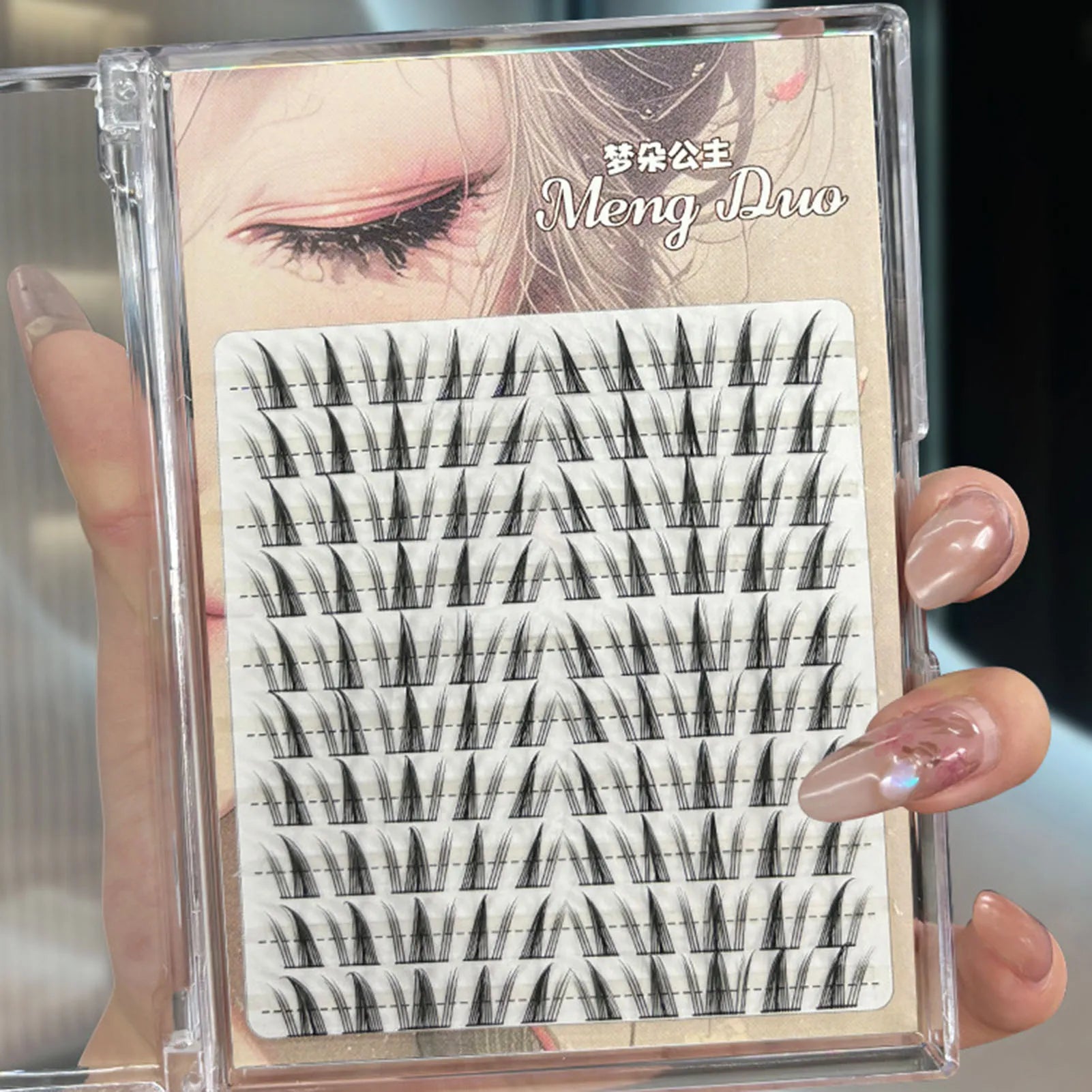 10 Rows 3D Wispy Manga Sunflower Fake Eyelashes Fluffy Volume False Eyelashes Extension for Eye-Lifting Effect DIY Makeup Tools