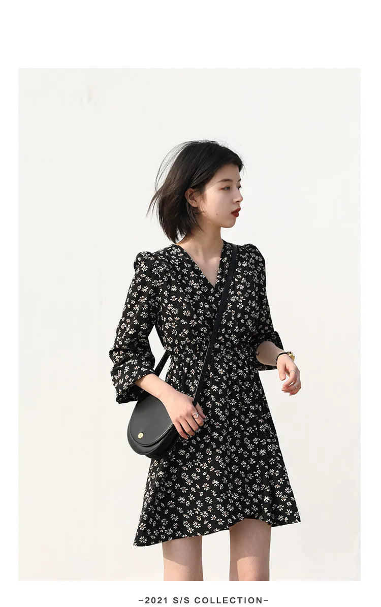 CHIC VEN New Women Dresses Long Sleeved Retro V-neck Black Floral Female Dress Elastic Waisted Lace Up Spring Summer 2026