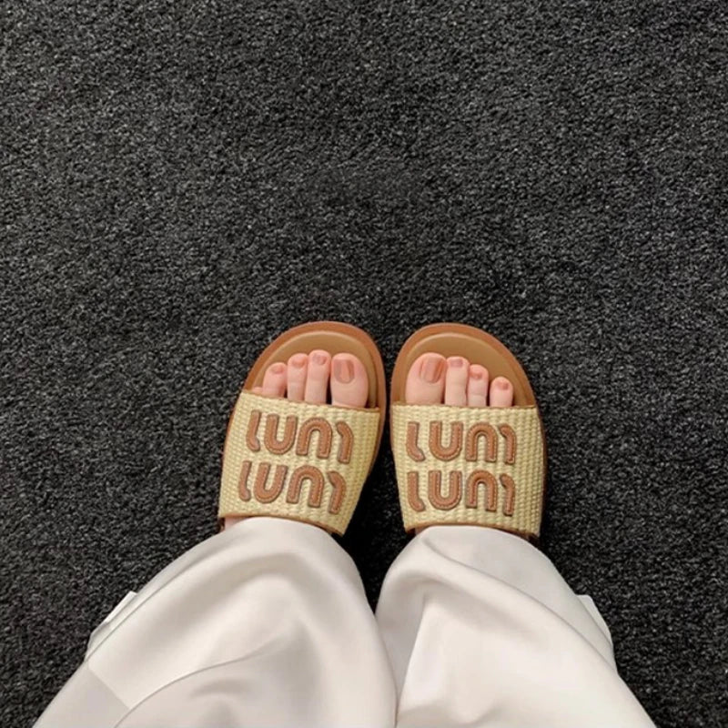 Women's Sandals Summer New Flat Shoes Casual Soft Sole Women's Vacation Fashion Braided Beach Flip Flops Zapatos De Mujer