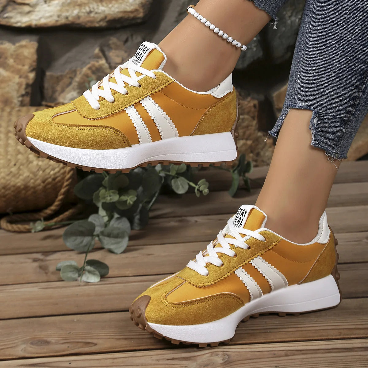 New 2025 Women Chunky Sneakers Platform Casual Fashionable Sneakers Lightweight Soft Bottom Running Shoes Summer Mesh Sneakers