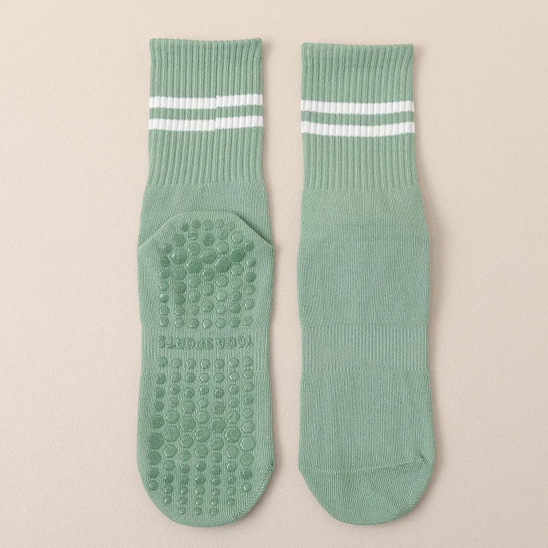 Professional Non-slip Yoga Socks Cotton Mid-tube Bottom Silicone Indoor Fitness Socks gym Floor Socks Dance Pilates Sports Socks