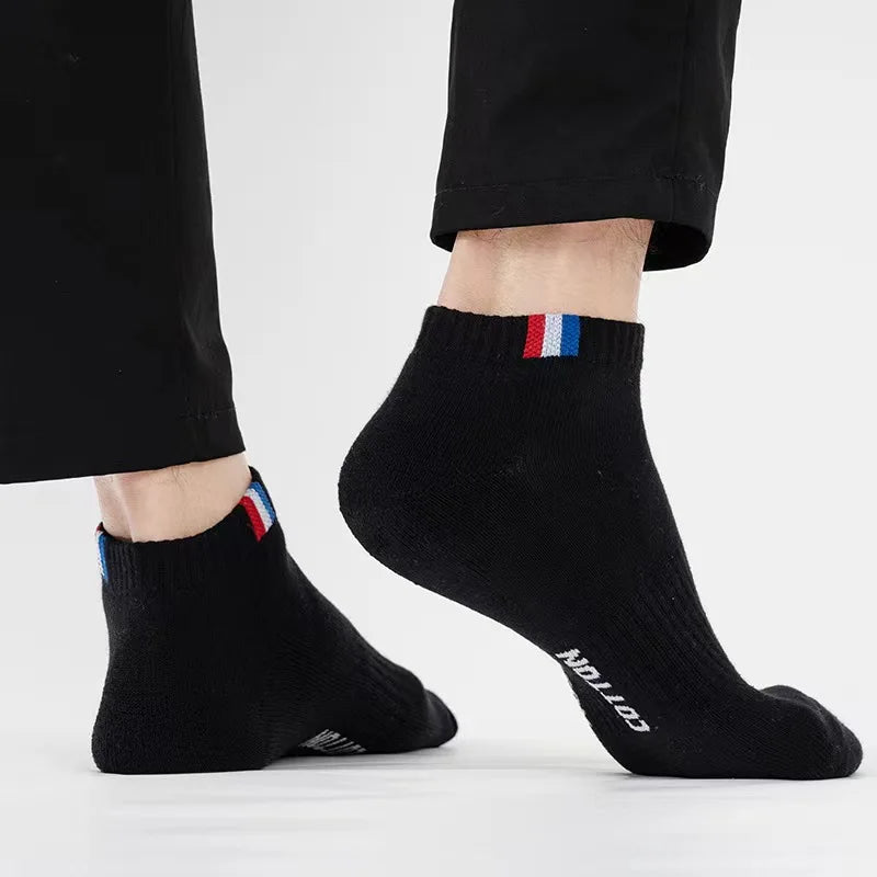 20/50 Pairs of High-Quality Soft and Comfortable Men's Sports Socks Casual and Breathable Black and White Short Socks
