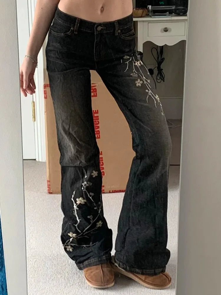 Weekeep Floral Embroidery Jeans Vintage 2000s Low Rise Flared Jeans Women Retro y2k Baggy Denim Pants High Street Basic Trousers