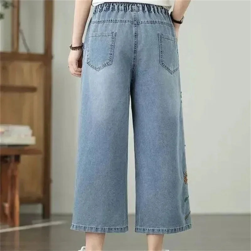 Artistic retro Heavy industry Embroidered Denim Wide leg Pants Spring Summer 2025 New Women's Loose waist Casual Nine Fen Jeans