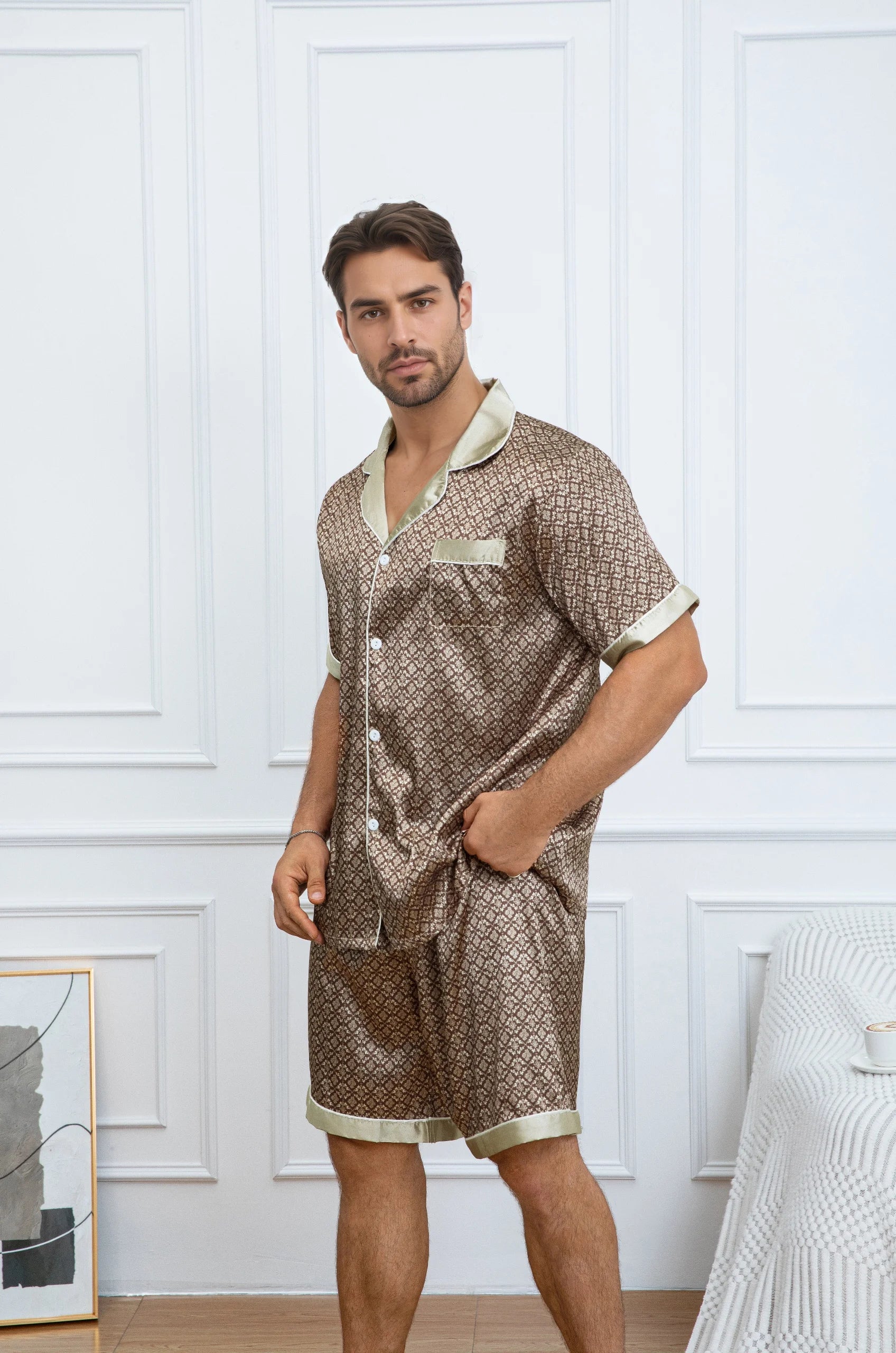 2pcs Men's Geometric Print Pajama Set Stylish Brown Short-Sleeve Shirt with Elastic Waist Shorts Comfortable Polyester Sleepwear