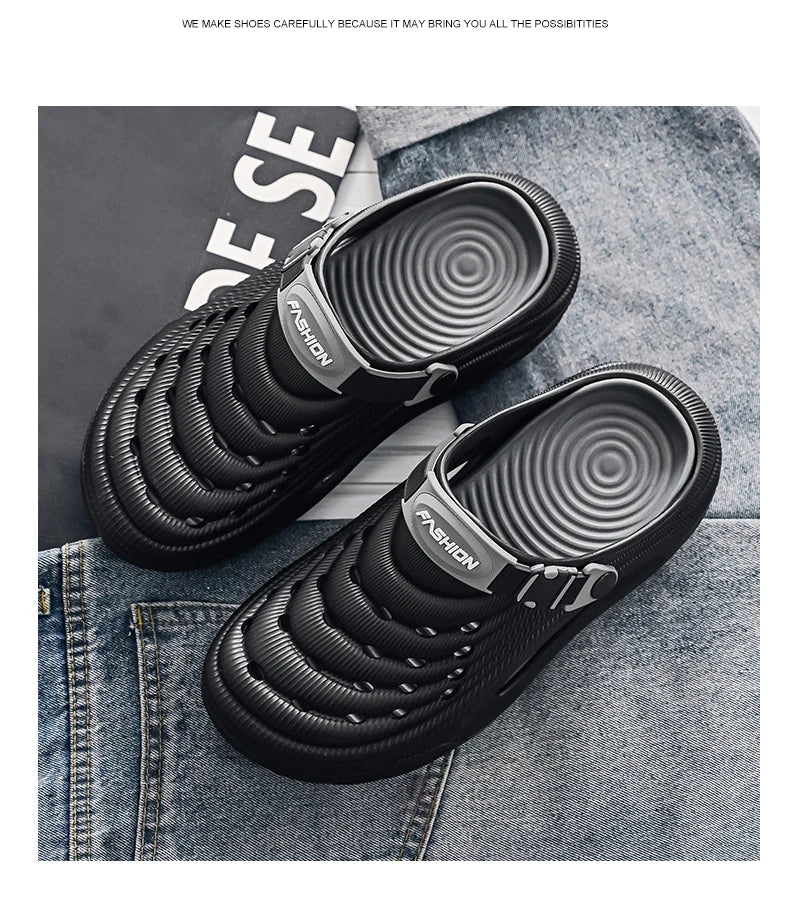 New Couple Models Hole Shoes Summer Women's Sandals Beach Lightweight Men's Slippers Baotou Waterproof Sandals Slippers Men