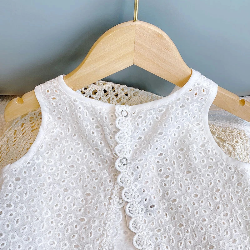 Girls 2022 Summer Clothing Sets Hollow Lace Suit Baby Casual Sleeveless T-shirt+Shorts Kids Clothing Sets Baby Clothes Outfits