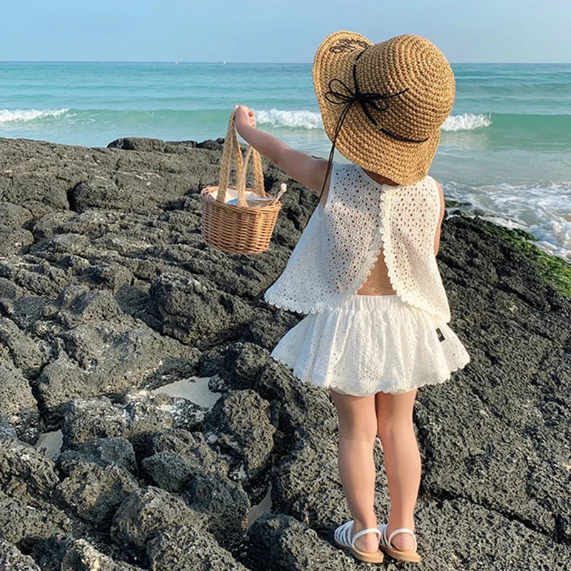 Girls 2022 Summer Clothing Sets Hollow Lace Suit Baby Casual Sleeveless T-shirt+Shorts Kids Clothing Sets Baby Clothes Outfits