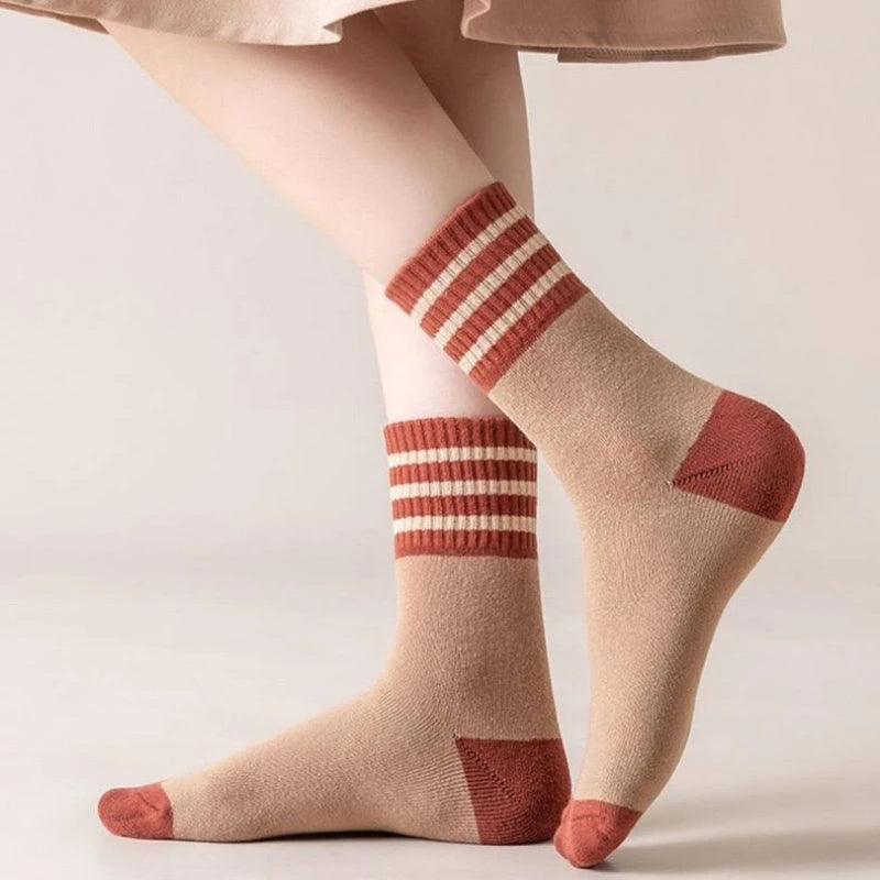 10 pairs of winter warm socks with cold resistant warm retro sweat absorbing odor proof mid tube socks for winter