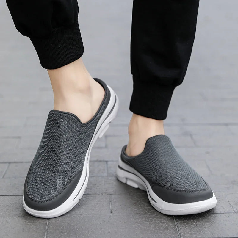 2025 Men Slippers Summer Breathable Home Indoor Slippers Men Thick Bottom Slides Fashion Couple Walking Shoes Plus Size 39-48