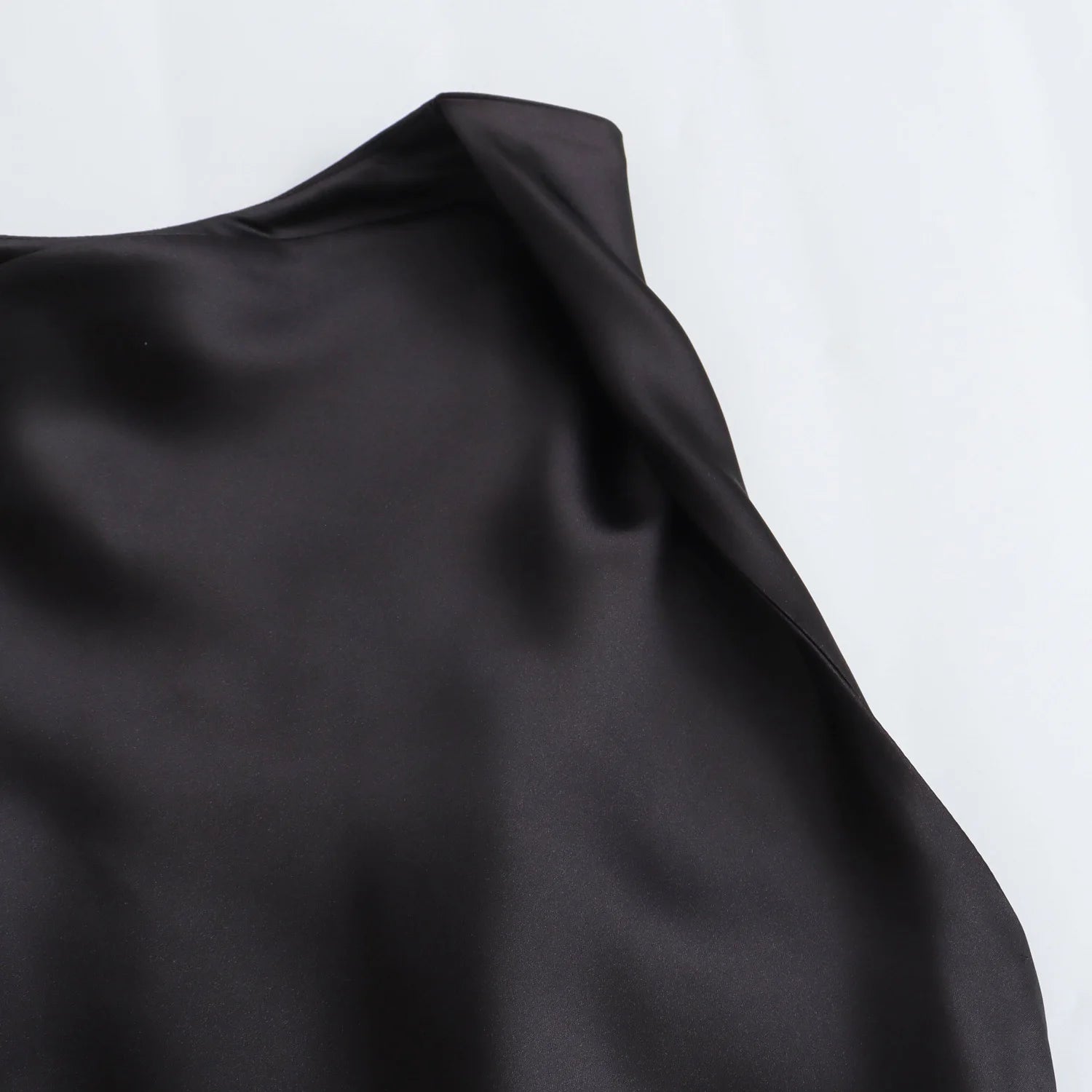 XNWMNZ 2024 Women's Fashion Satin Midi Dress Women High Street O Neck twisted armholes Waist Gathered Fit female Midi Dresses