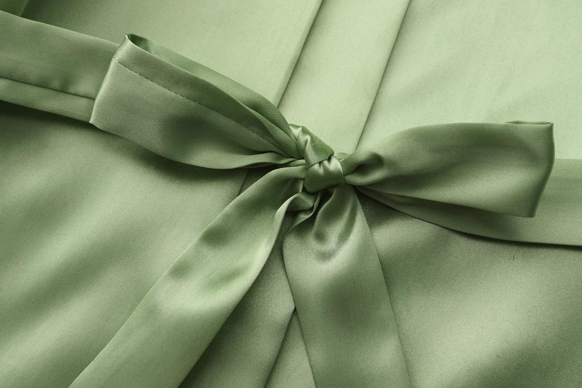 Satin Silk Robes Plus Size Wedding Bathrobe Bride Bridesmaid Mother Maid of Honor Gown Women Clothing Sleepwear Sage Green