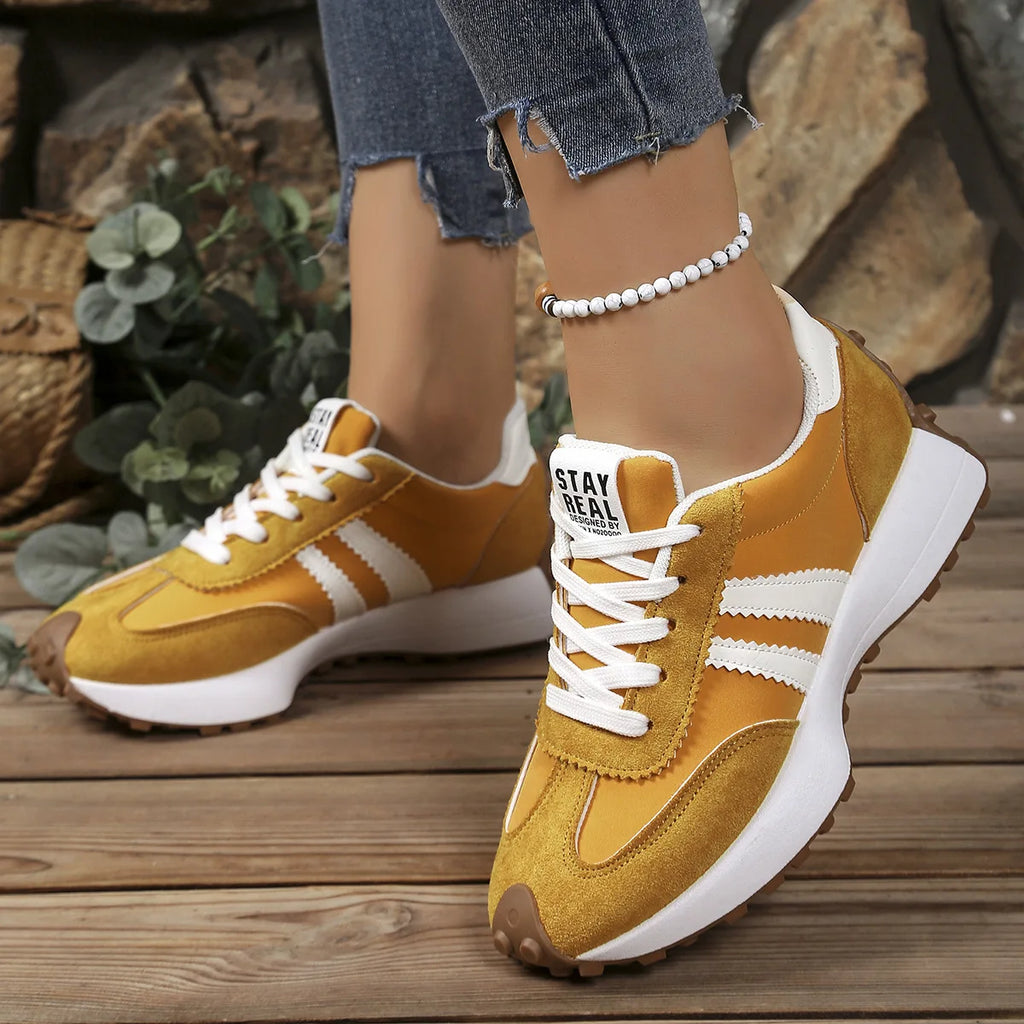 New 2025 Women Chunky Sneakers Platform Casual Fashionable Sneakers Lightweight Soft Bottom Running Shoes Summer Mesh Sneakers