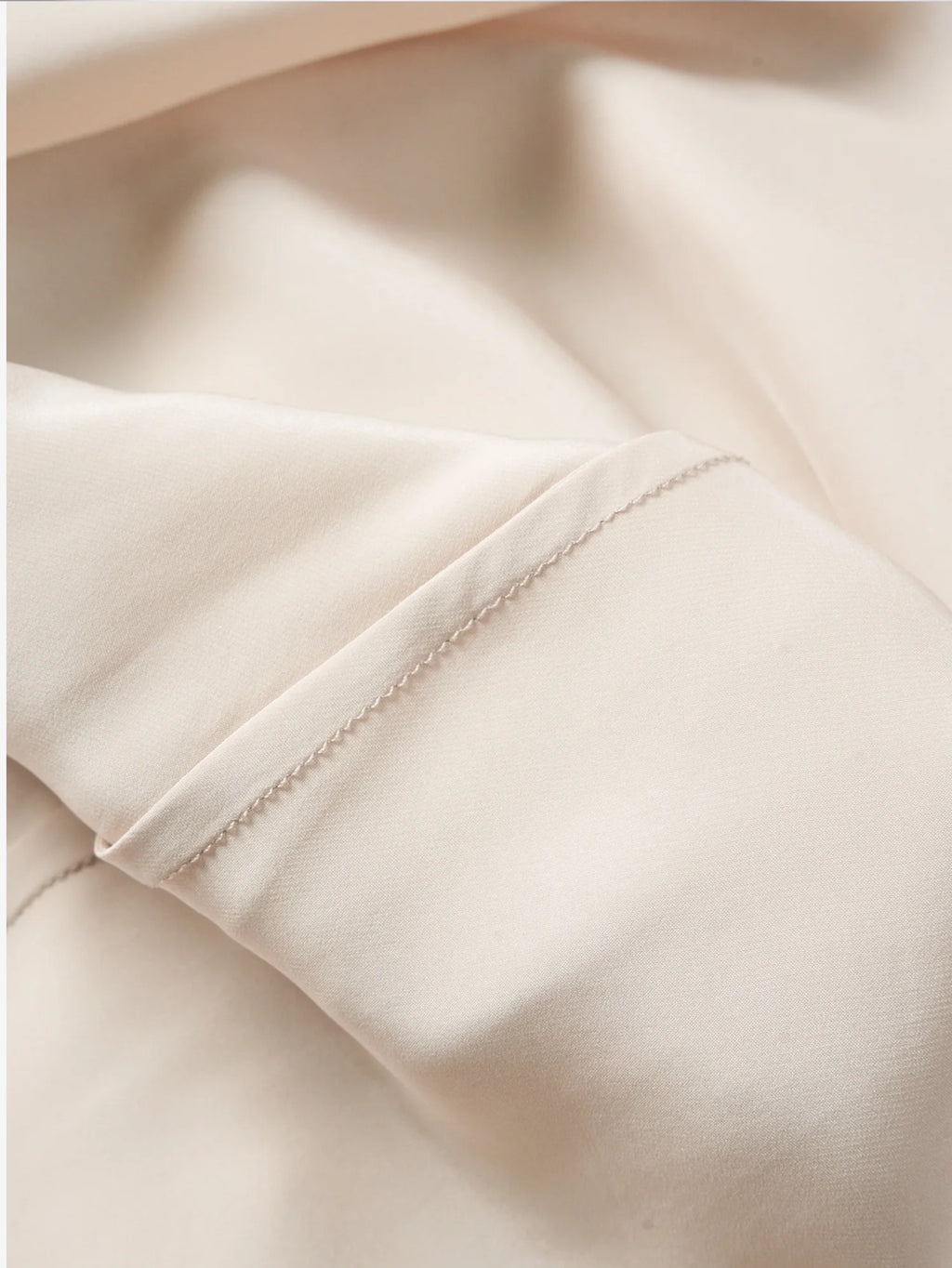 Small Heavyweight 21MM 100% Natural Mulberry Silk Plain Satin French V-neck Diagonal Cut Women's Sexy Solid Suspender Dress