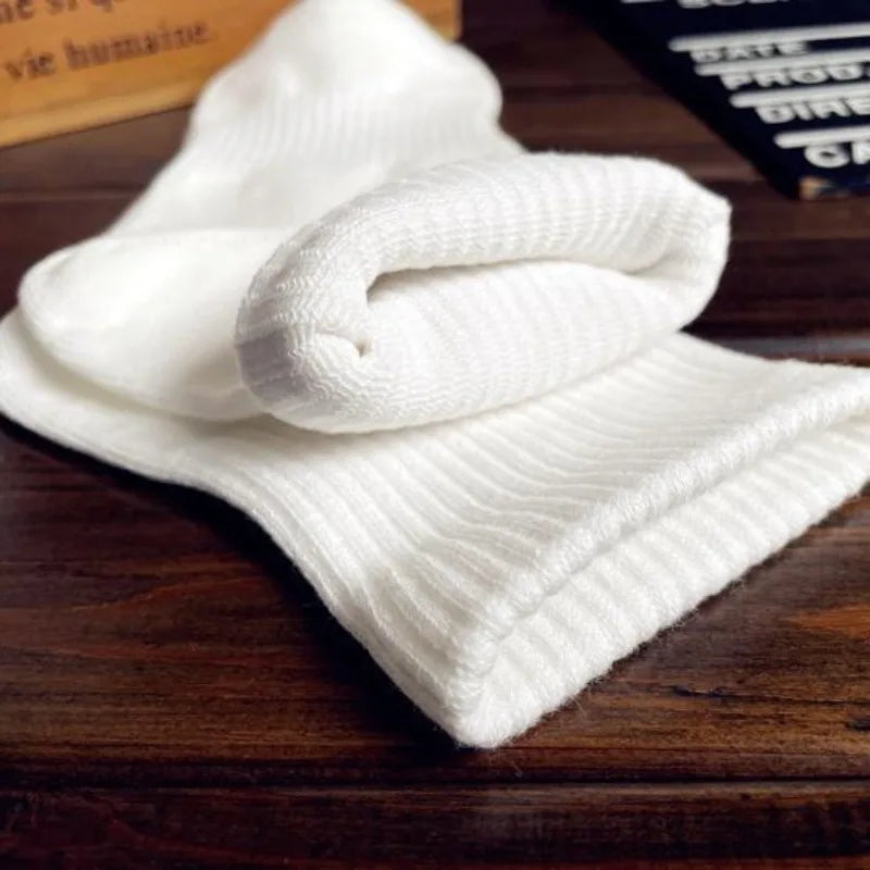 100 Cotton Xinjiang Socks for Men Women Unisex Sports Socks Black White Solid Color Anti Odor Short Socks for All Seasons Couple