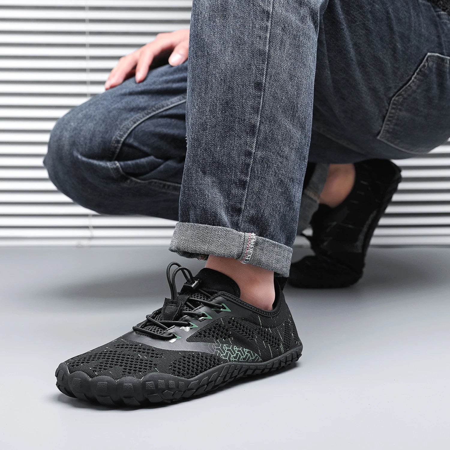 Wide Toe Zero Barefoot Shoes Mens Minimalist Water Shoes Breathable for Walking Rock Climbing Wrestling Trail Running Sneakers