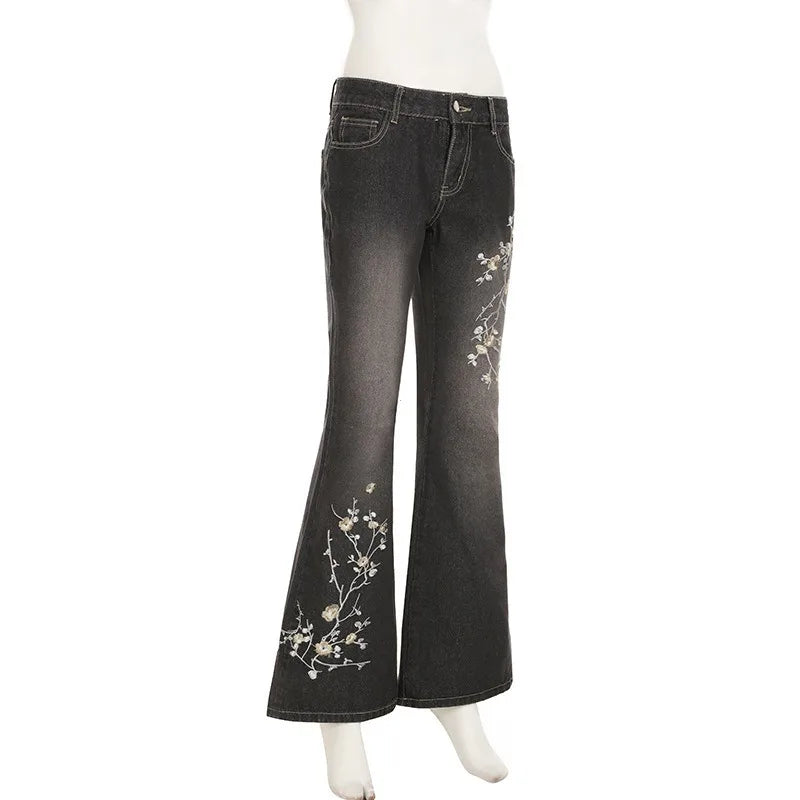 Floral Embroidery Jeans Vintage 2000s Low Rise Flared Jeans Women Retro Y2k Baggy Denim Pants High Street Basic Trousers