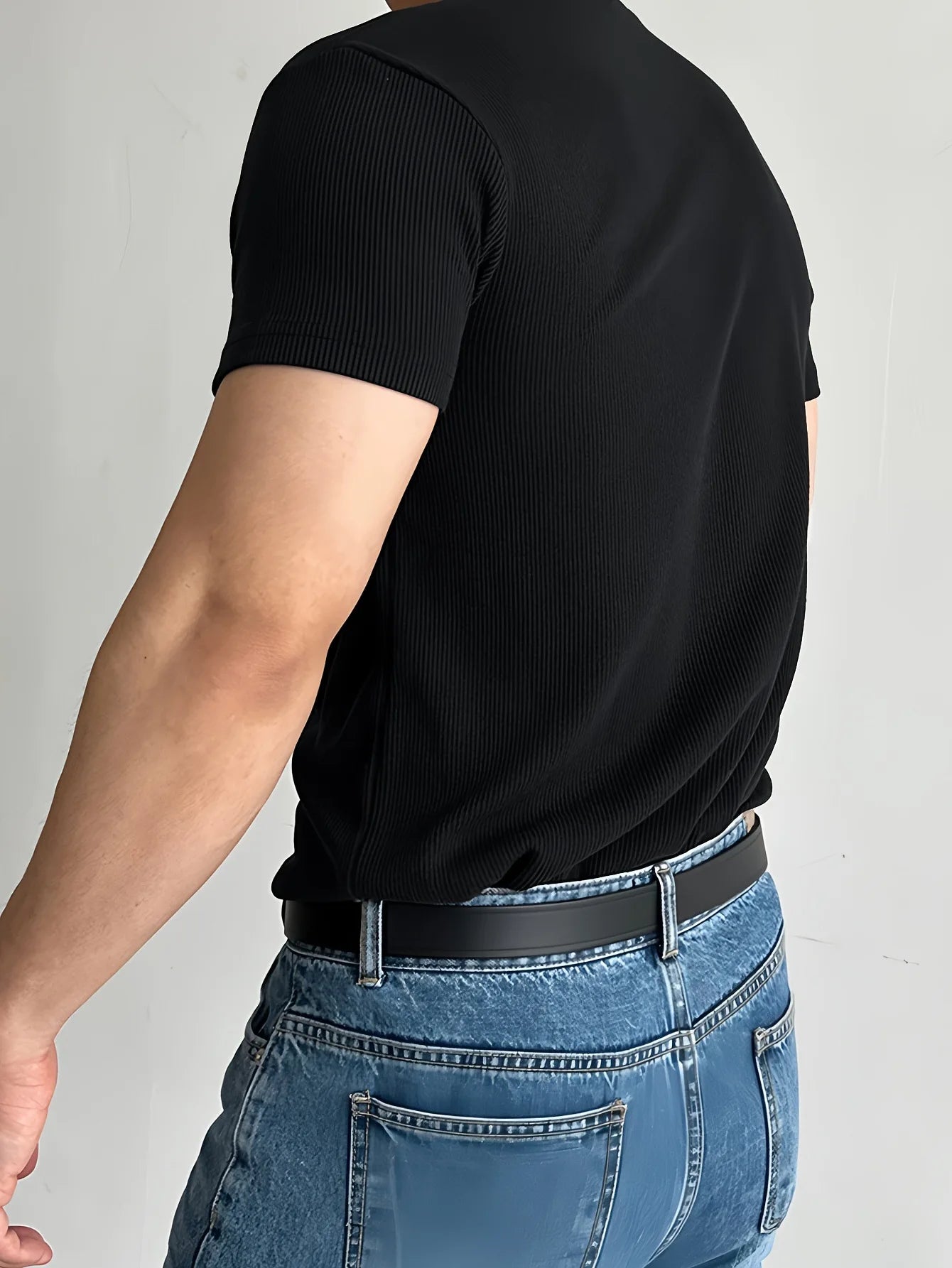 2026 New fashion Men's T-shirt Small high collar stripe shirt short sleeve fitness top leisure sport T-shirt Men sportswear