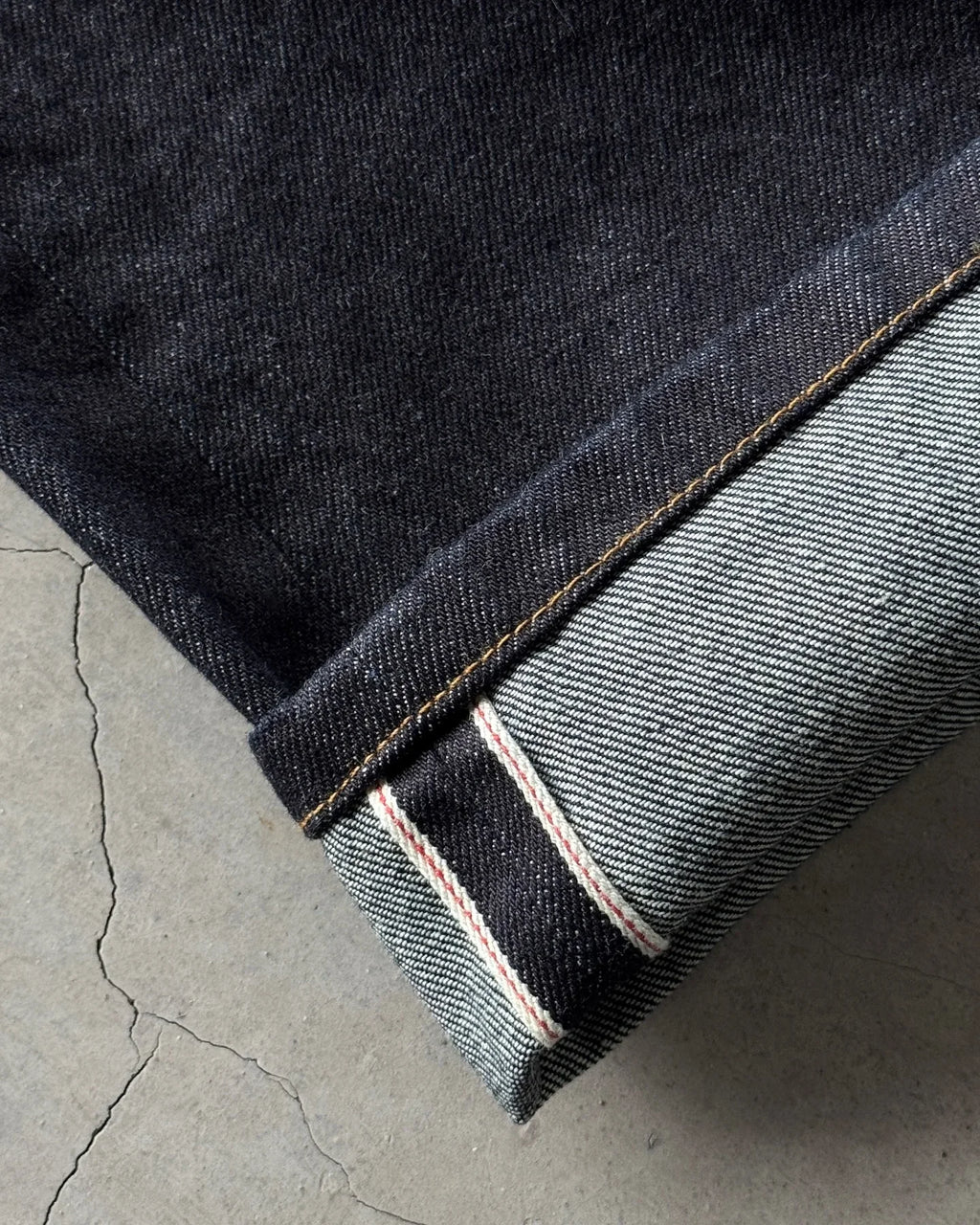 Vintage Cherry Blossom Black Knight Embroidery Jeans Y2k Retro Baggy Straight Denim Pants Blue Wash Jean Men Clothing Streetwear