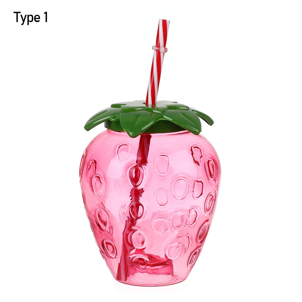 1pc Strawberry Straw Cup 500ml Summer Cute Cartoon Food Grade PP Wide Application Milk Coffee Straw Cup for Home Drinkware