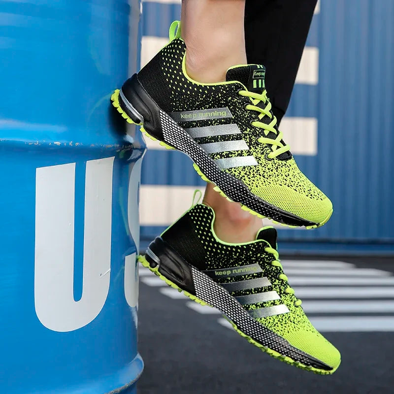 New men's and women's flying mesh surface spring summer breathable casual sports shoes flat vulcanized couple running big size48