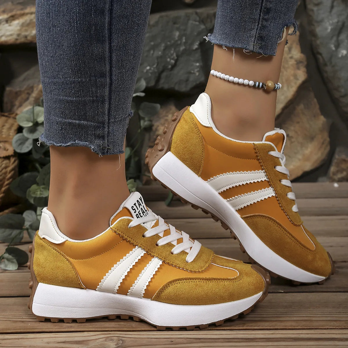 New 2025 Women Chunky Sneakers Platform Casual Fashionable Sneakers Lightweight Soft Bottom Running Shoes Summer Mesh Sneakers