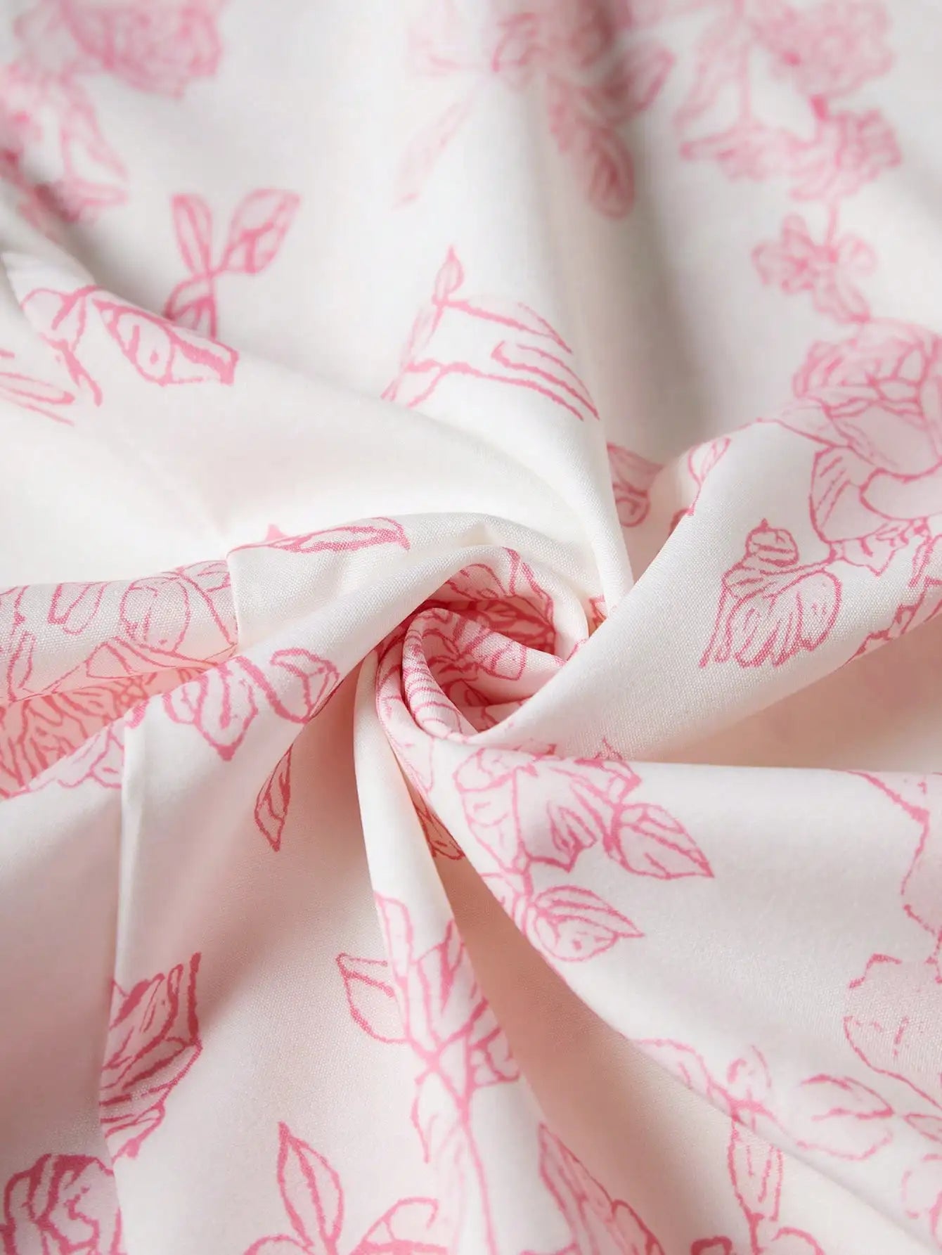 Elegant Pink Floral Print Dress with Thin Straps and a Flared Waist