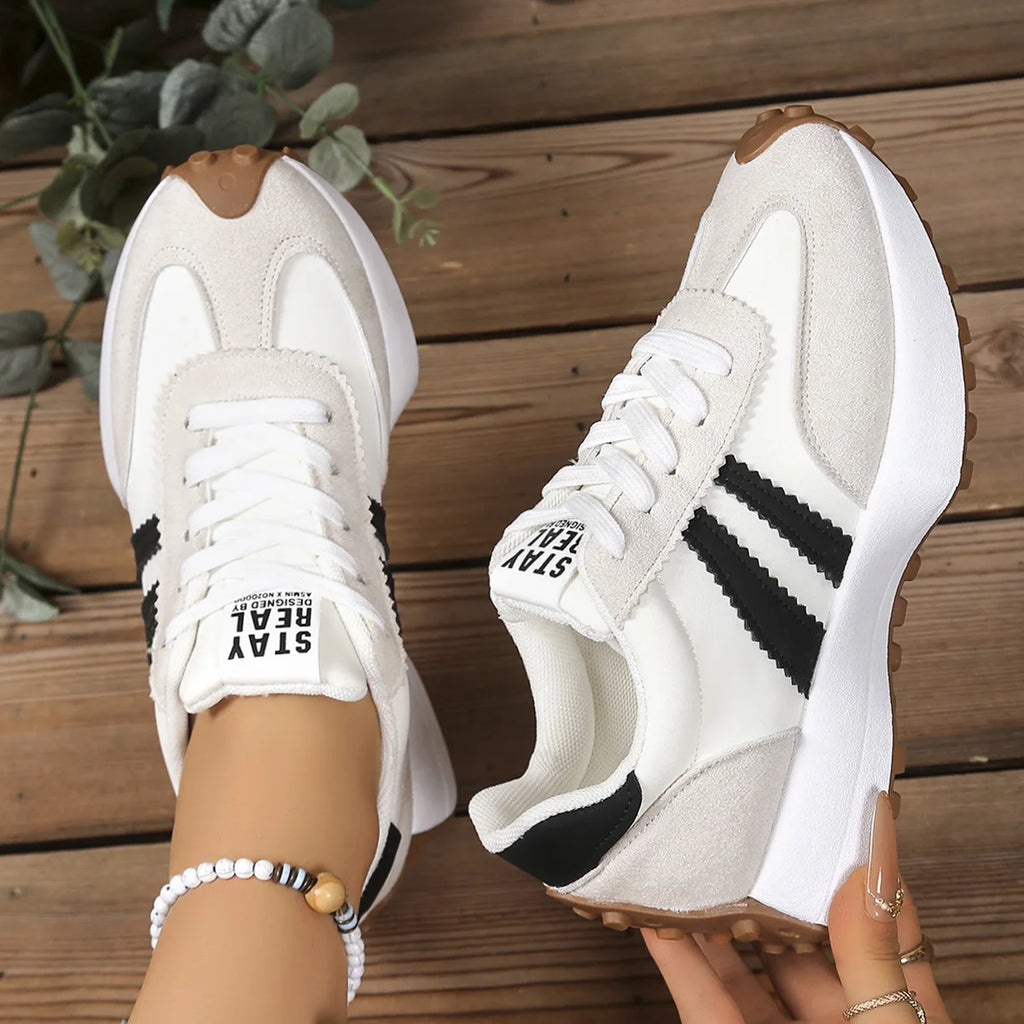 New 2025 Women Chunky Sneakers Platform Casual Fashionable Sneakers Lightweight Soft Bottom Running Shoes Summer Mesh Sneakers