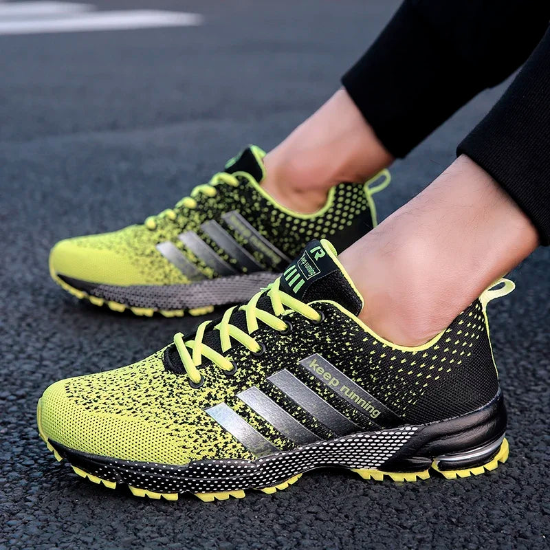 New men's and women's flying mesh surface spring summer breathable casual sports shoes flat vulcanized couple running big size48
