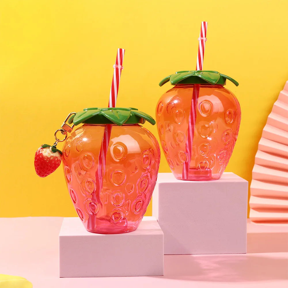 1pc Strawberry Straw Cup 500ml Summer Cute Cartoon Food Grade PP Wide Application Milk Coffee Straw Cup for Home Drinkware
