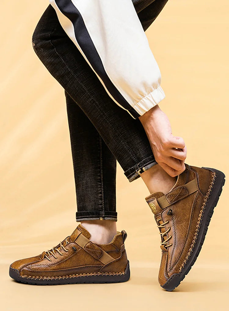 CLOHOO Handmade Men's High-Top Sport Casual Boots Breathable Outdoor Wear with Extended Size Options Classic Ankle Boots