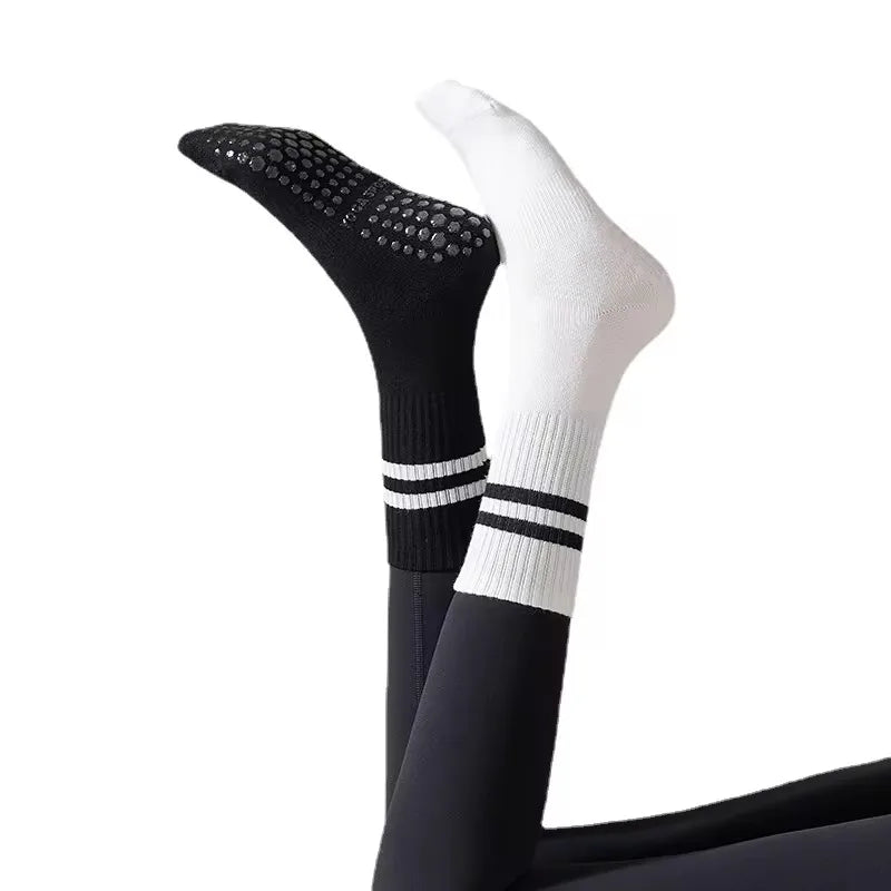 Professional Non-slip Yoga Socks Cotton Mid-tube Bottom Silicone Indoor Fitness Socks gym Floor Socks Dance Pilates Sports Socks