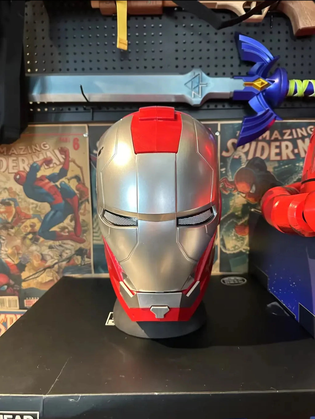 Marvel Comics Iron Man Helmet Electric Wearable Mask 1:1 Automatic Opening And Closing Model Characters Adult Toys Birthday Gift