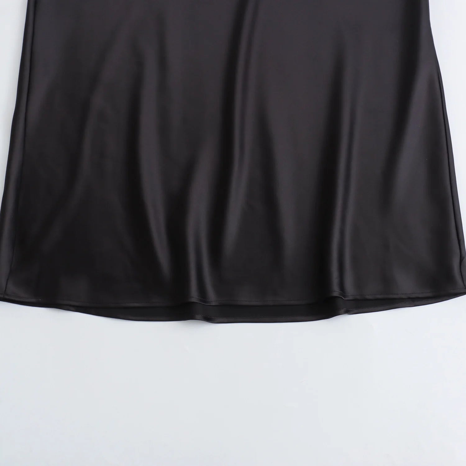 XNWMNZ 2024 Women's Fashion Satin Midi Dress Women High Street O Neck twisted armholes Waist Gathered Fit female Midi Dresses