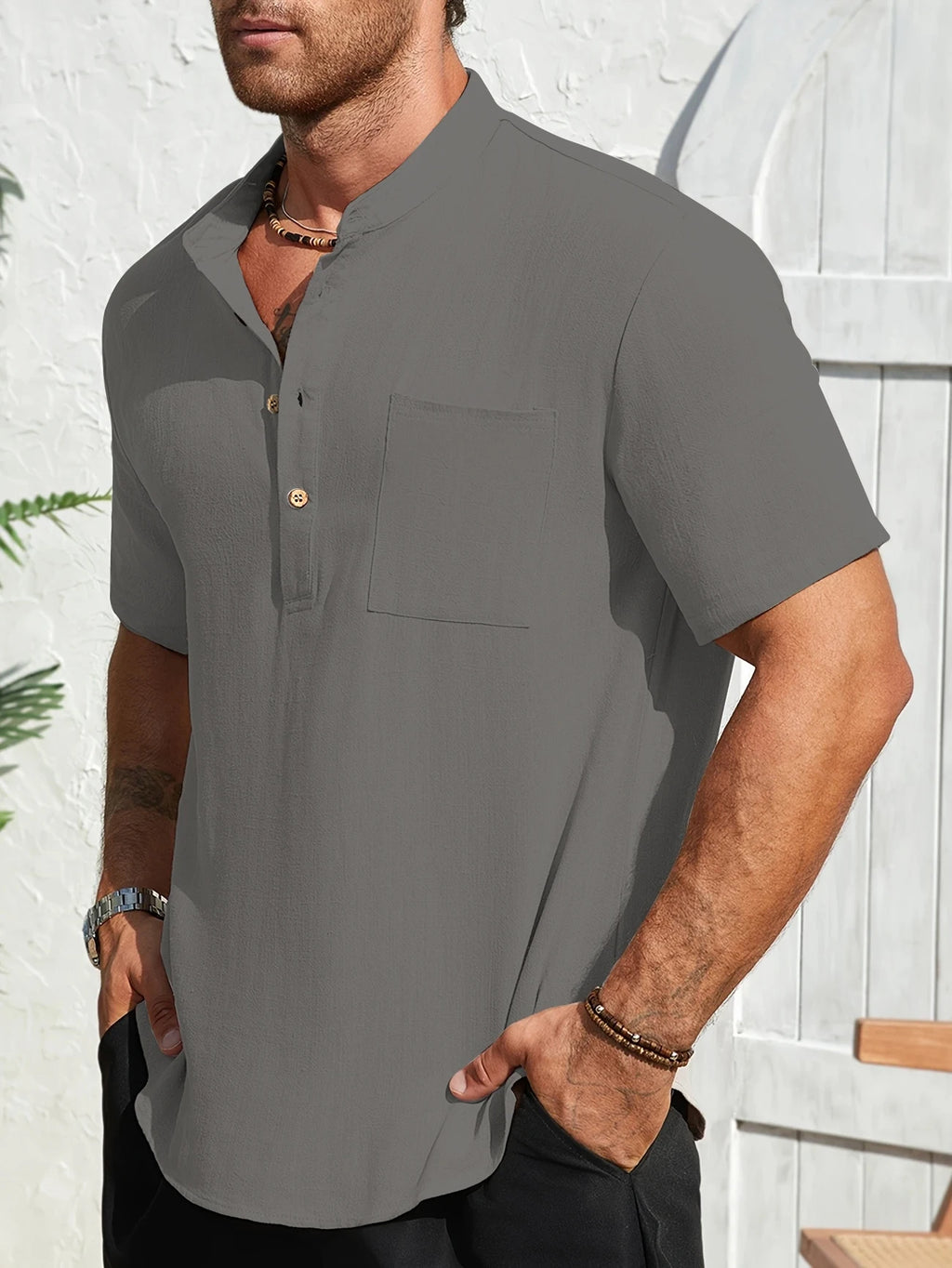 High Quality Men's Breathable Cotton Linen Short Sleeve Henley Shirt Casual Loose Fit Solid Color Tee with Chest Pocket