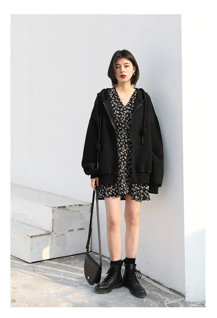 CHIC VEN New Women Dresses Long Sleeved Retro V-neck Black Floral Female Dress Elastic Waisted Lace Up Spring Summer 2026