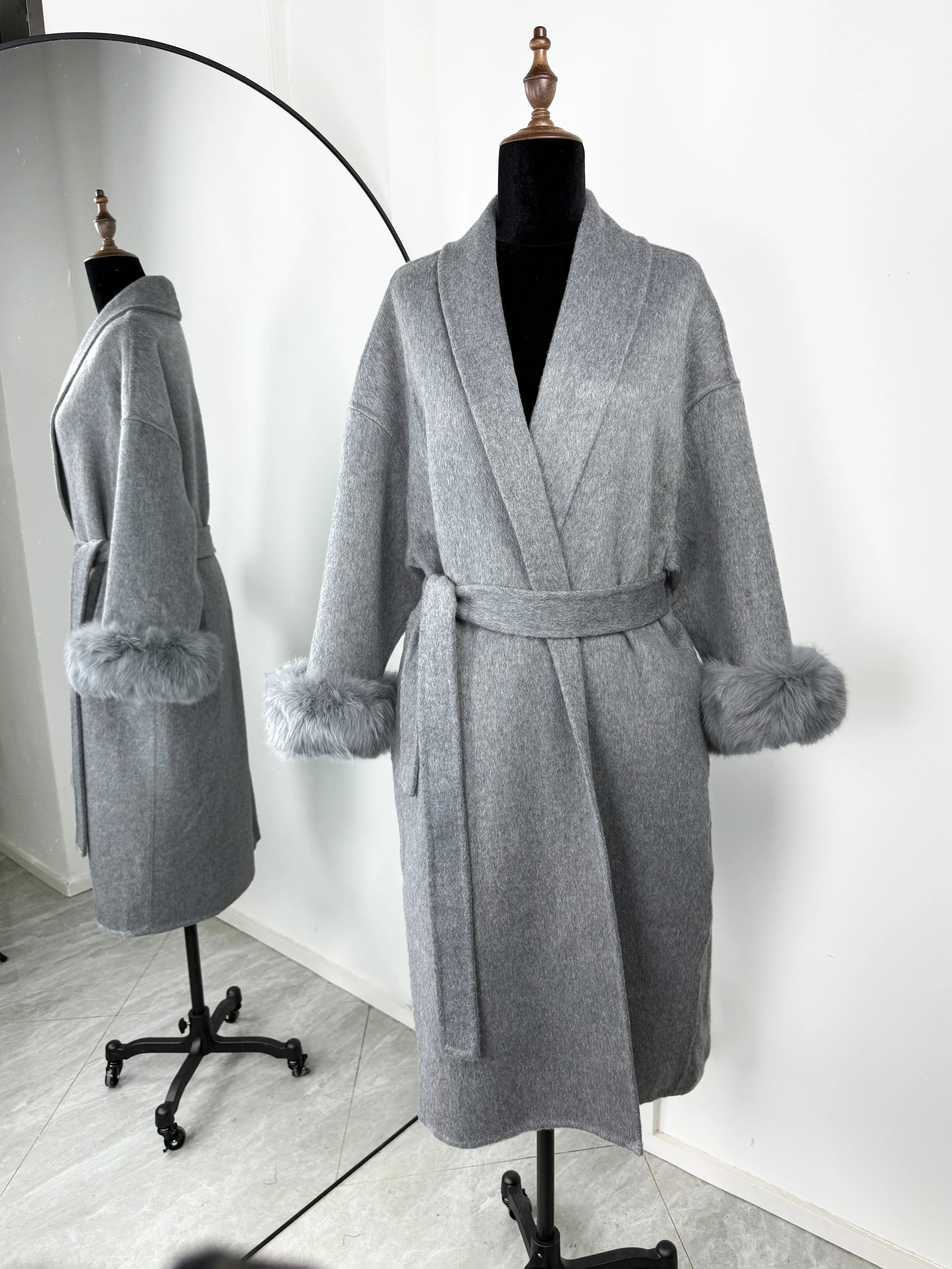 TARUXY Fox Fur Woolen Coats Women's Short Coat Office Lady Removable Elegant Double-sided Wool Overcoat 2025 New Cardigan Jacket