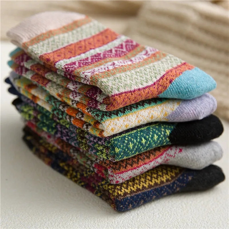 5 Pairs Women Winter Autumn Fashionable Mid Socks New Crew Ladies Happy Funny Novelty Dot Design Socks  ﻿
