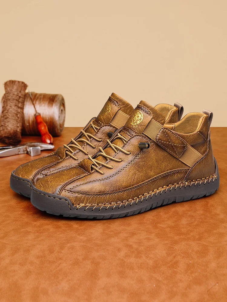 CLOHOO Handmade Men's High-Top Sport Casual Boots Breathable Outdoor Wear with Extended Size Options Classic Ankle Boots