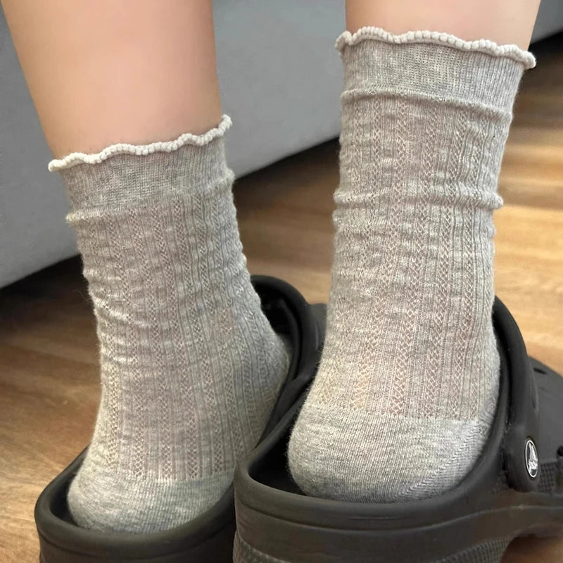 5/10 Pairs Women Solid Color Mesh Mid Tube Socks Summer Lightweight Breathable Fashionable Wavy Edge Ballet Style Casual Socks